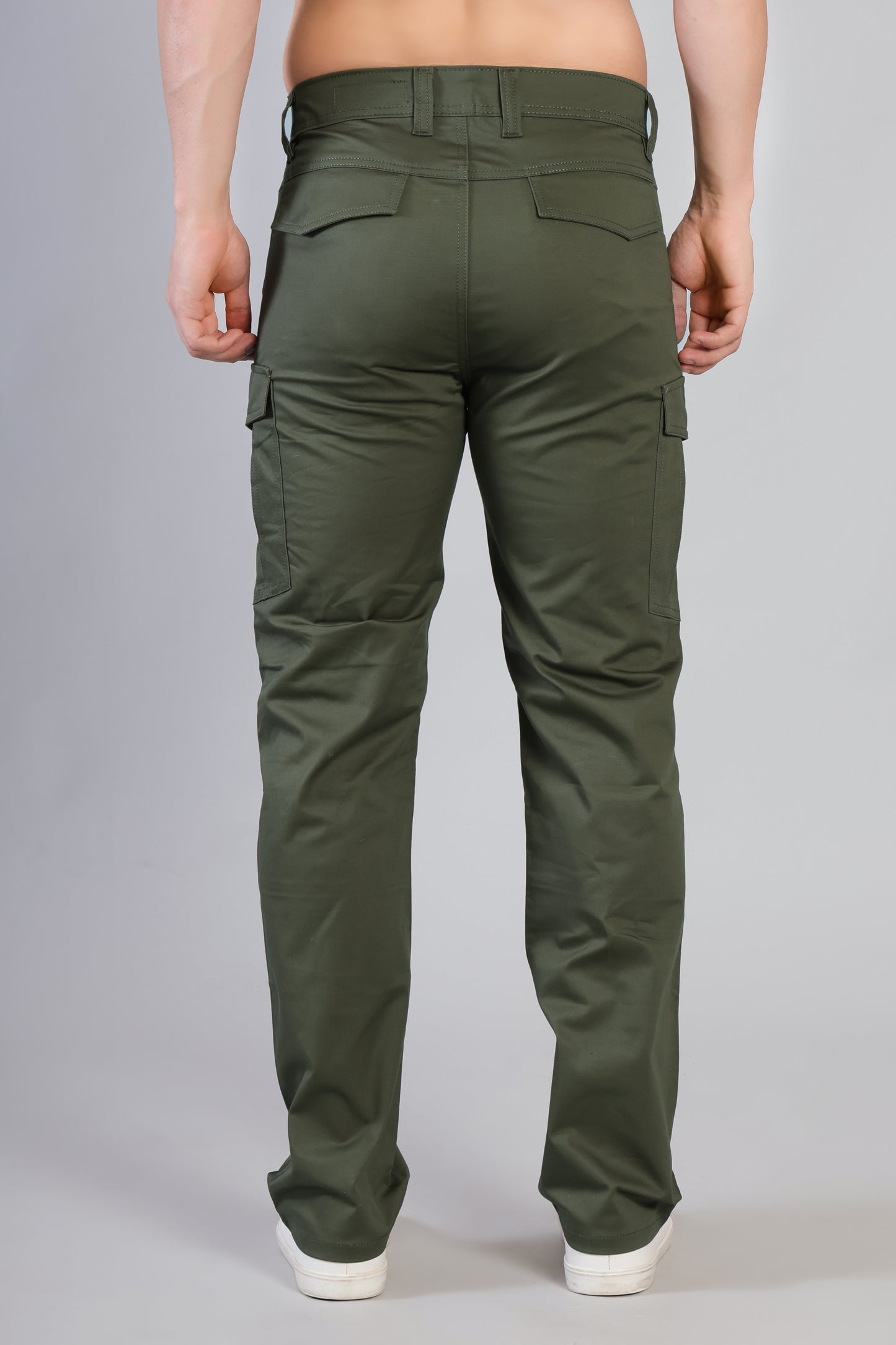 Utility Pro Tactical Cargo Pants – Rugged & Flexible Deep Green