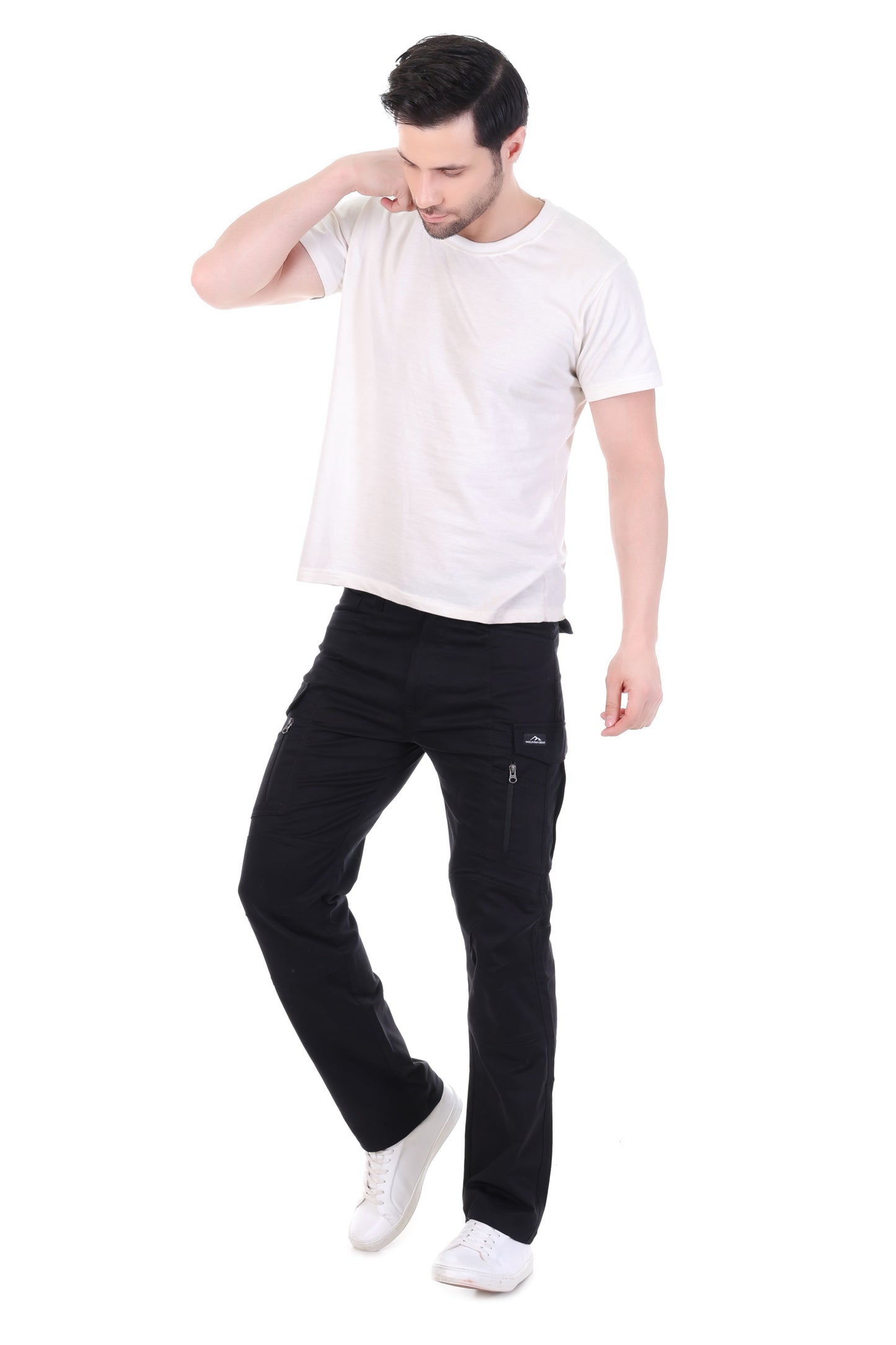 Utility Pro Tactical Cargo Pants – Rugged & Flexible Black