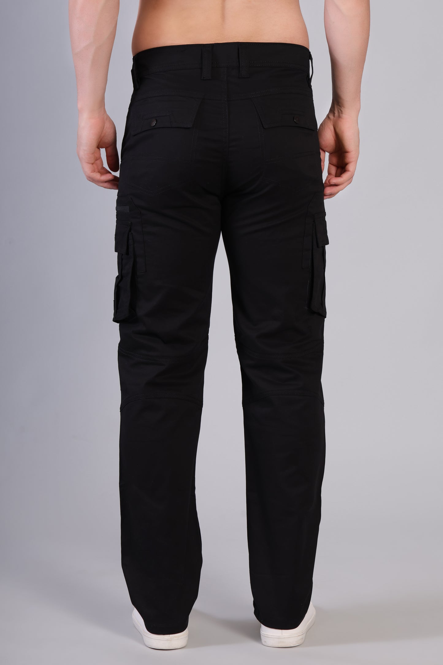 Men’s Premium 7-Pocket Cargo Pants – Buttoned Pocket Edition Black