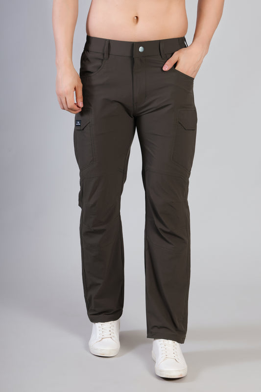 High-Performance Trekking Pants – Multi Pocket Comfort Brown